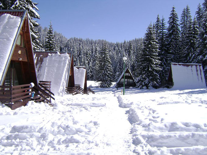 Bulgaristan’ın Türkiye’ye en yakın Kayak Merkezi :  PAMPOROVO
