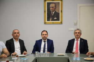 A Blok Yöneticiliğimiz, Yeni dönem Perpa Kooperatifine seçilen Başkan ve Yönetim Kurulu üyelerine hayırlı olsun ziyaretinde bulundular.