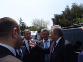 Murat Başesgioğlu ve Celal Adan'ın da bulunduğu MHP Milletvekili adayları Perpa'yı ziyaret etti.