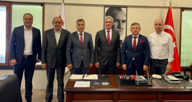 Şişli Mesleki ve Teknik Anadolu Lisesi Müdürü ve Okul Aile Birliği Yöneticileri, Yöneticiliğimizi ziyaret ettiler.
